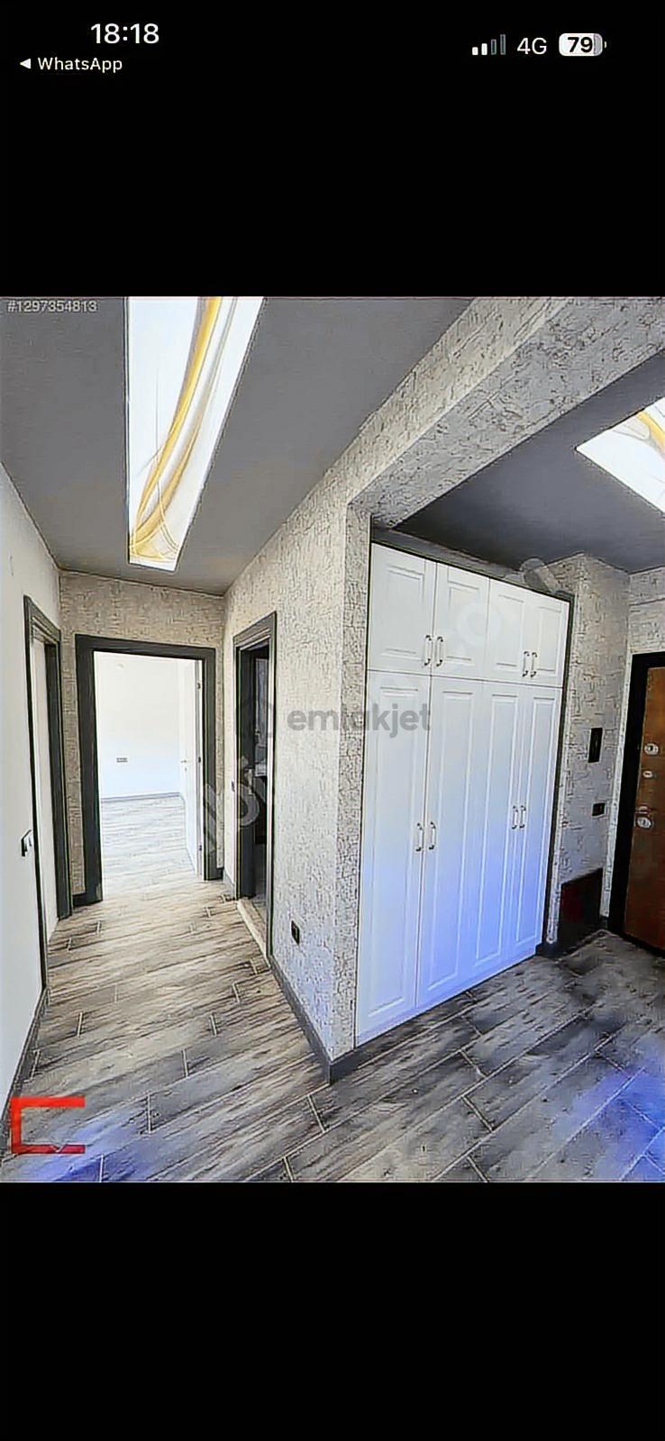 Havuzlu Sitede Ara Kat 2+1 Satılık Daire - 17