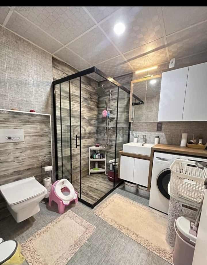 Havuzlu Sitede Ara Kat 2+1 Satılık Daire - 11