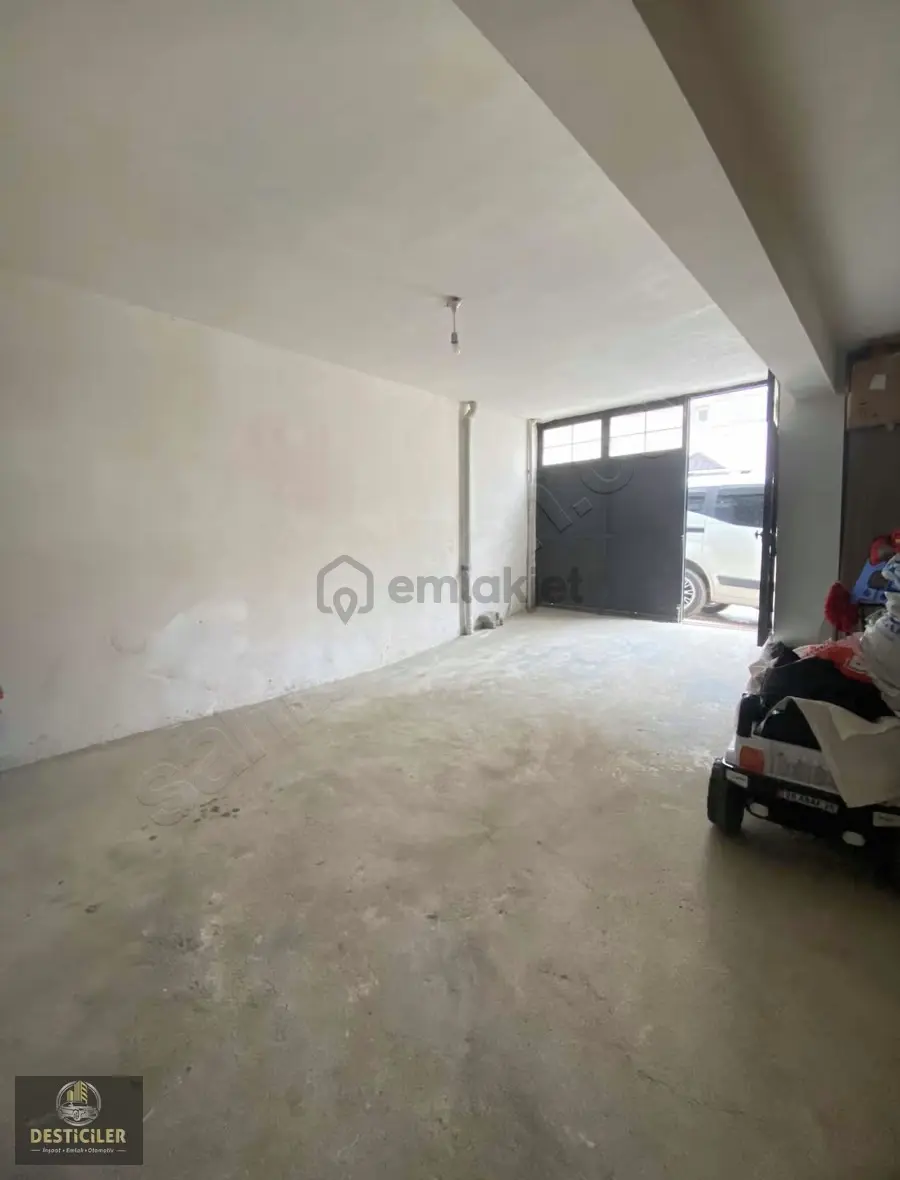 Yk-emek Mah Özel Garajlı Ebeveyn Banyolu Geniş 3+1 Daire - 9