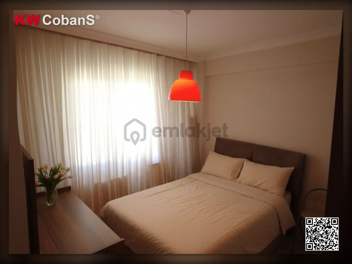 Kw Cobans'tan Bornova'da Yeni Ve Geniş 1+1 Daire! - 4