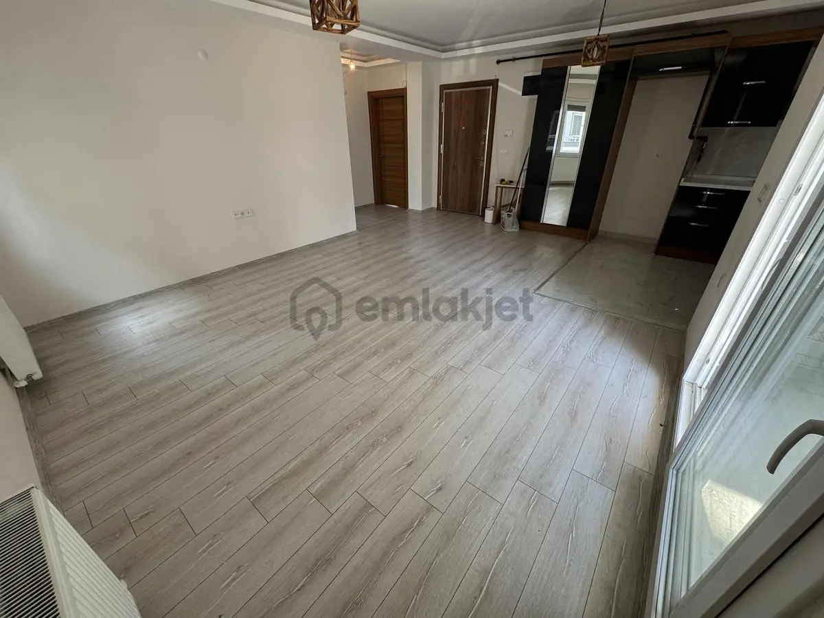 Hıdırlık Mah. Cadde Konumda 2+1 Site İçerisinde Kiralık Daire - 23