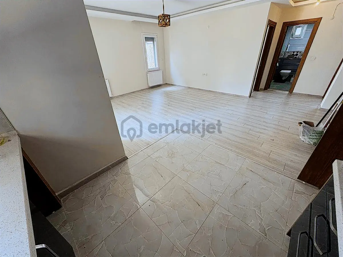Hıdırlık Mah. Cadde Konumda 2+1 Site İçerisinde Kiralık Daire - 24