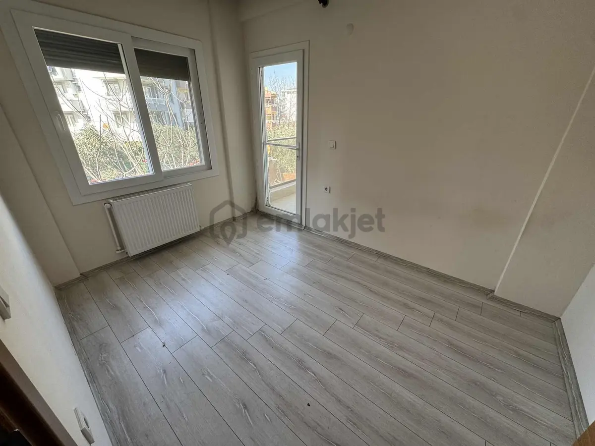 Hıdırlık Mah. Cadde Konumda 2+1 Site İçerisinde Kiralık Daire - 13