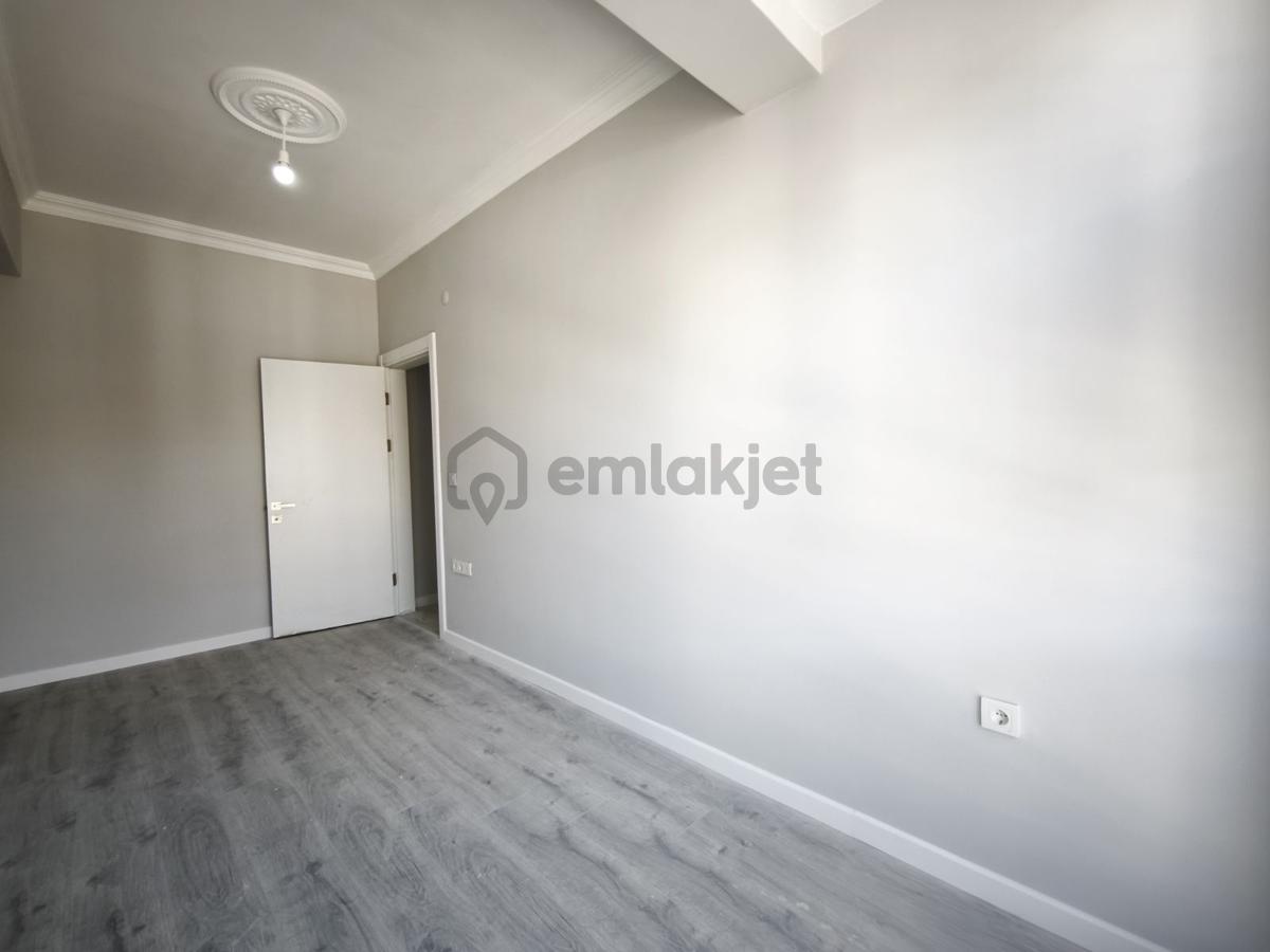 İzmit Kocatepede Satılık 3+1 Ön Cephe Çatı Dubleks 130 M² - 14