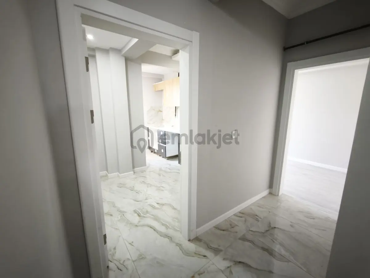 İzmit Kocatepede Satılık 3+1 Ön Cephe Çatı Dubleks 130 M² - 33