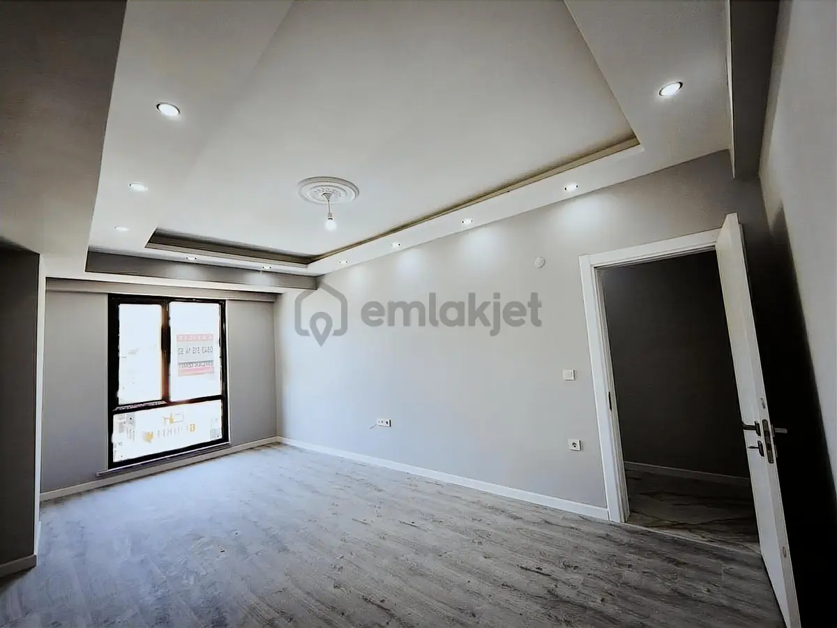 İzmit Kocatepede Satılık 3+1 Ön Cephe Çatı Dubleks 130 M² - 5