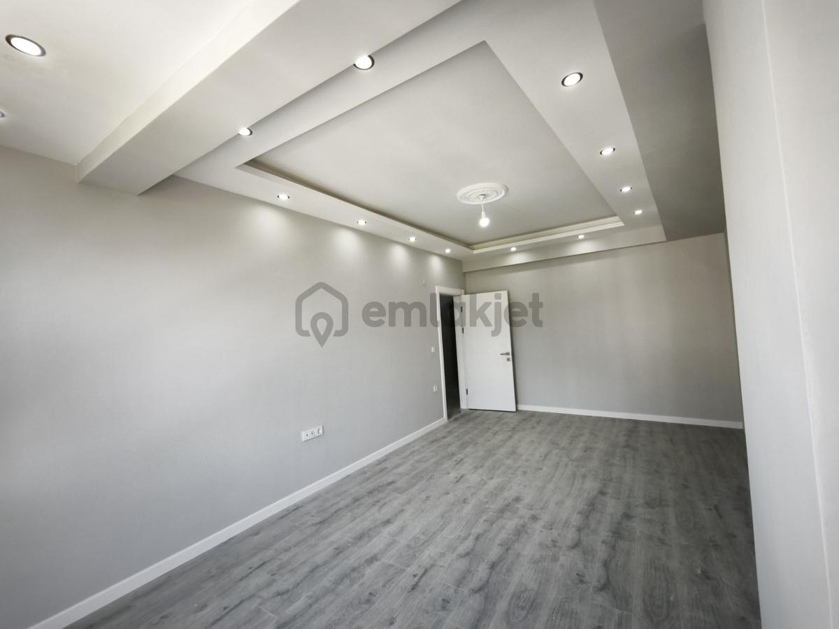 İzmit Kocatepede Satılık 3+1 Ön Cephe Çatı Dubleks 130 M² - 28