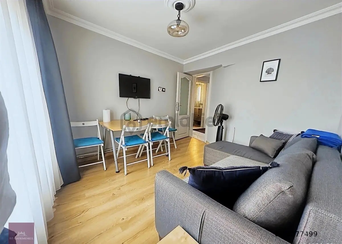Taksim'de Airbnb Ruhsatlı Boğaz Manzaralı Satılık Ferah Daire - 6
