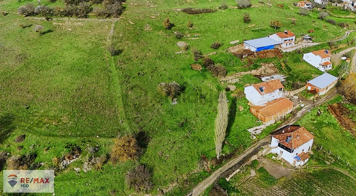 Remax Mid'den Bigadiç Kozpınar Mahallesi Satılık Arsa - 3