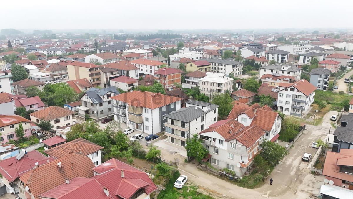 Aker Emlaktan Ada Caddesinde 1+1 - 24