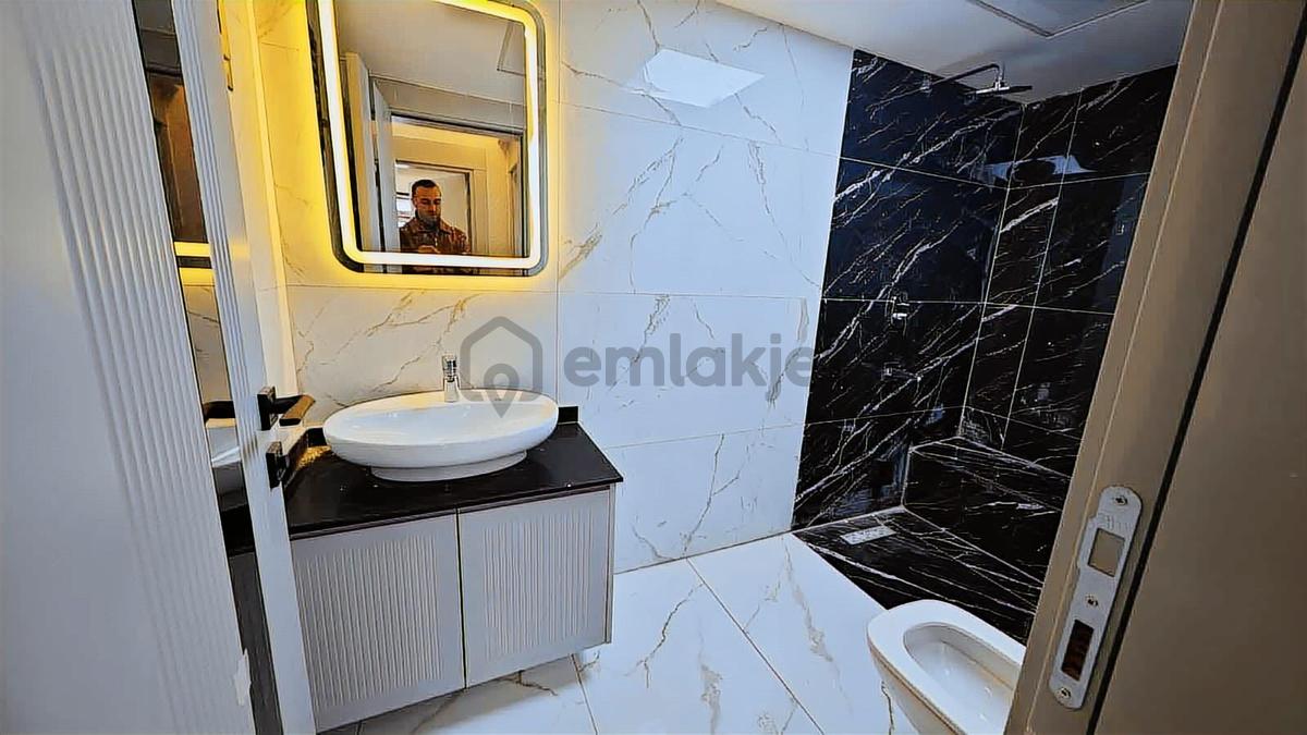Metyapı' Dan E.gazi Mah. De Satılık Sıfır 3.5+1 Daire - 5