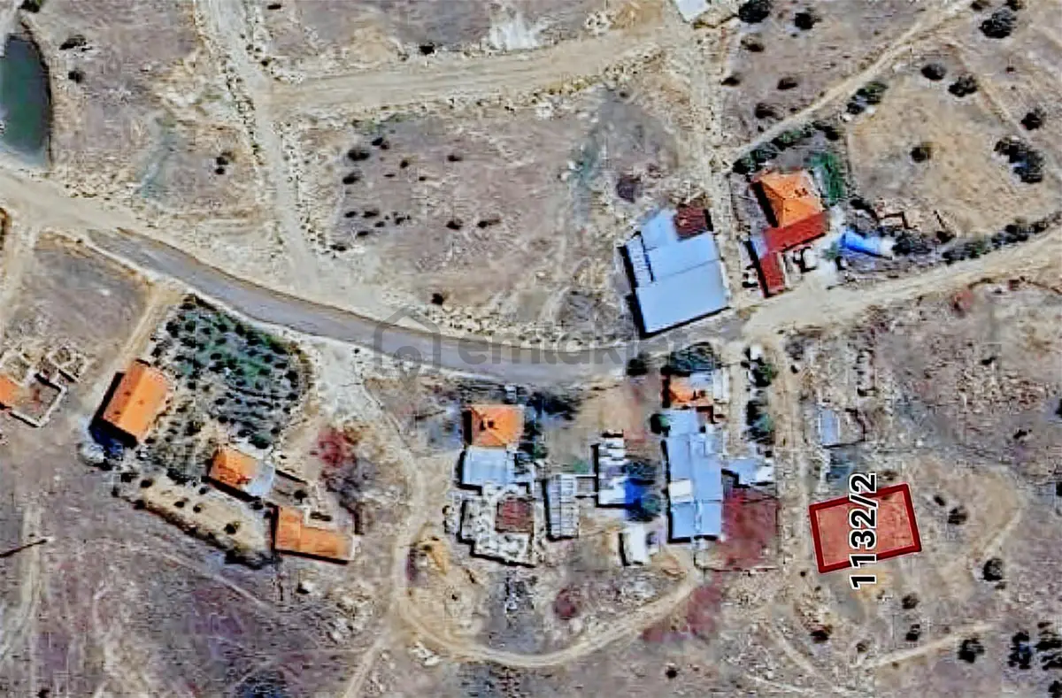 Uşak Eşme İstasyon Mahallesinde 338m2 Satılık Arsa