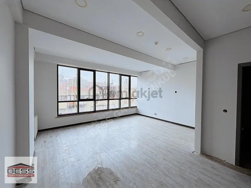 Bess'den Kılıçoğlu Plaza'da Kiralık 4+1 İşyeri (ofis) - 10
