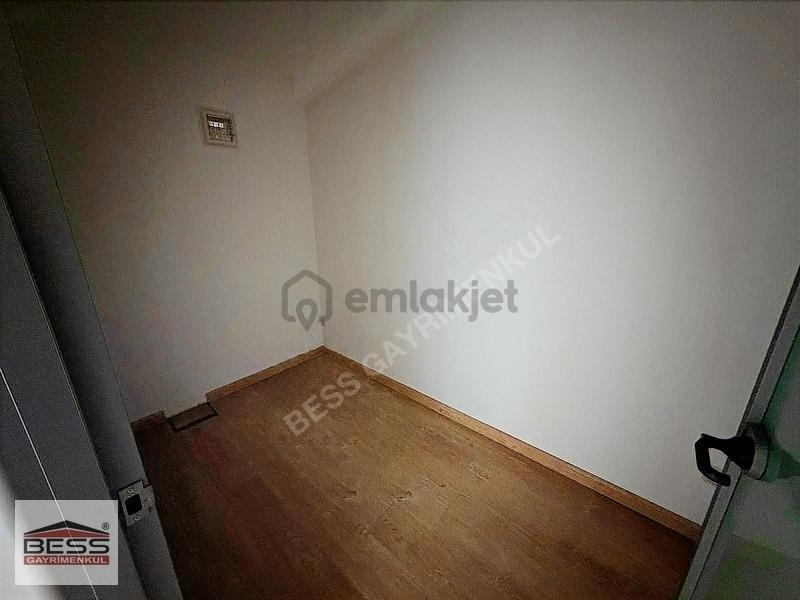 Bess'den Kılıçoğlu Plaza'da Kiralık 4+1 İşyeri (ofis) - 19