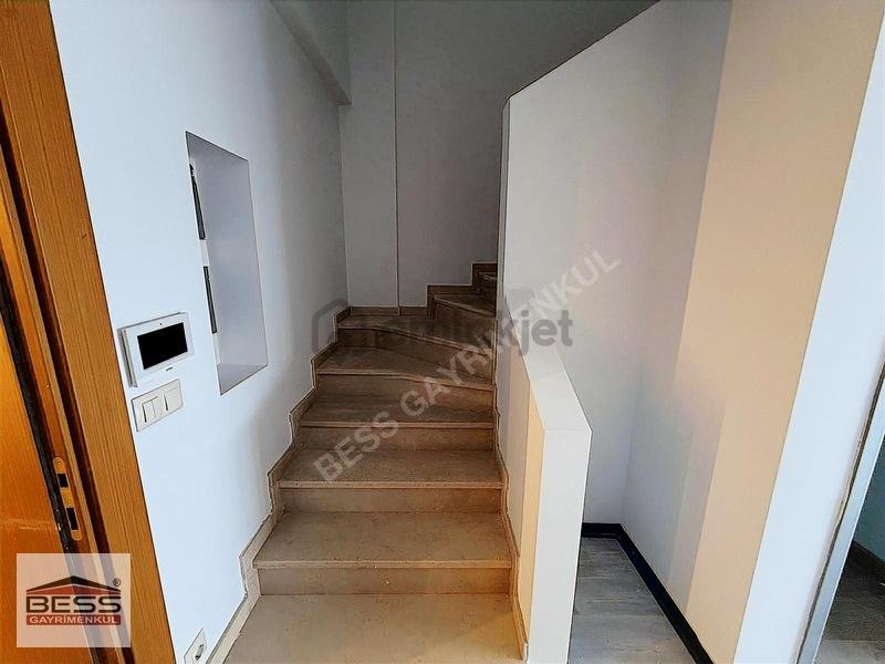 Bess'den Kılıçoğlu Plaza'da Kiralık 4+1 İşyeri (ofis) - 12