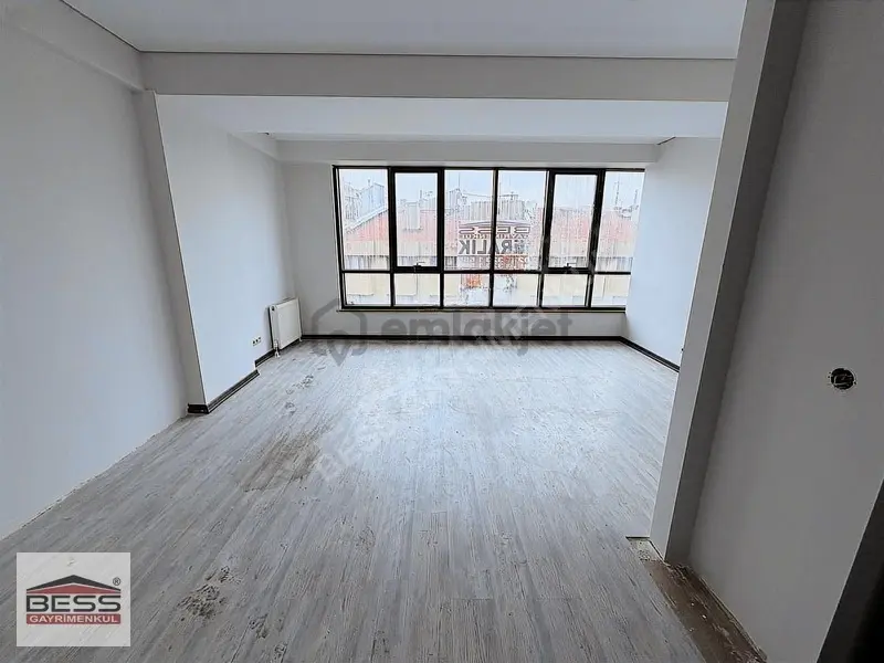 Bess'den Kılıçoğlu Plaza'da Kiralık 4+1 İşyeri (ofis) - 9