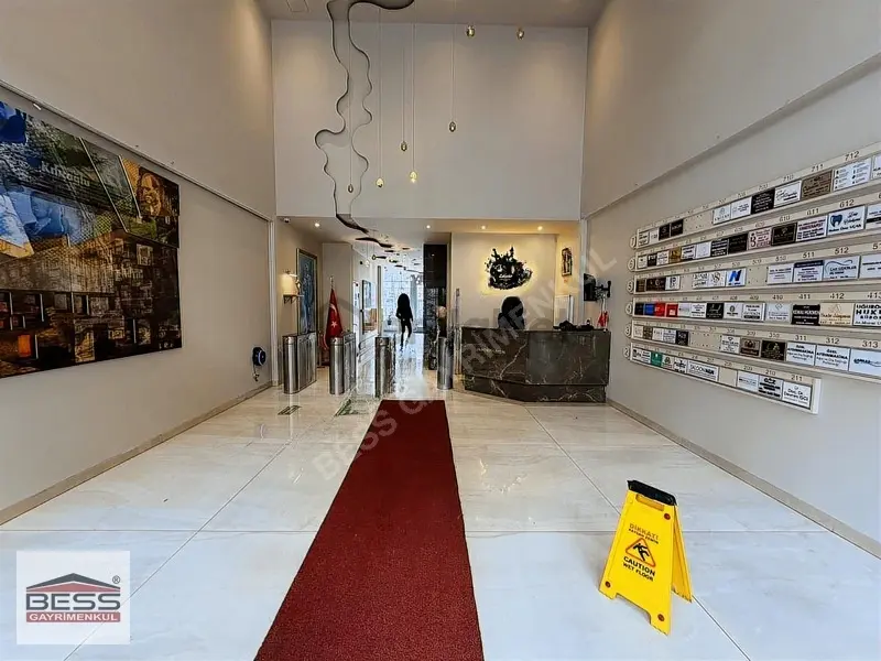Bess'den Kılıçoğlu Plaza'da Kiralık 4+1 İşyeri (ofis) - 4