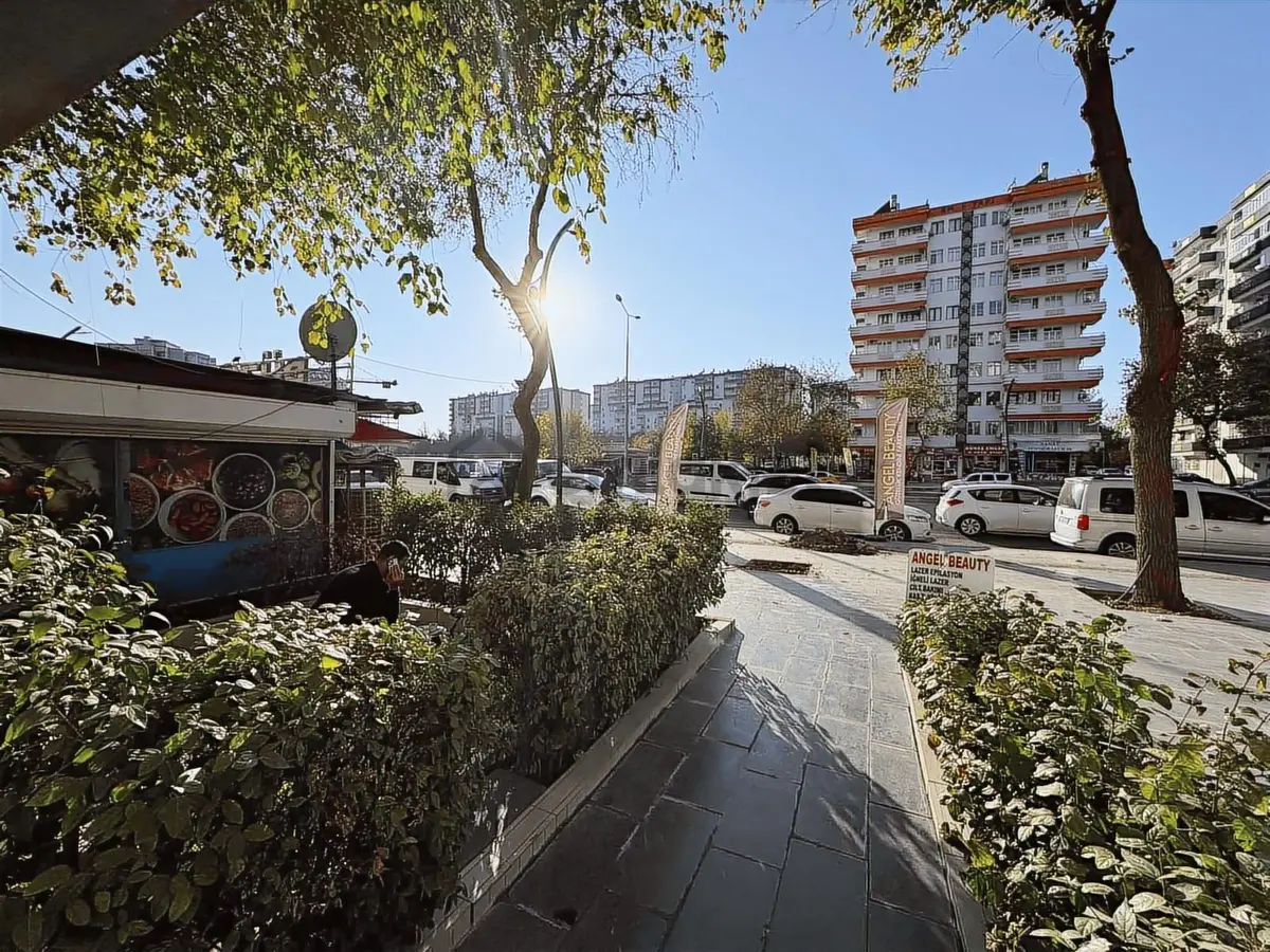 Yenıyol Ana Cadde Üzeri Satılık Depo - 5