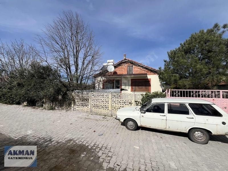 Süleymanlı Mh De 520 M2 Arsanın İçerisinde Müstakil Ev - 4