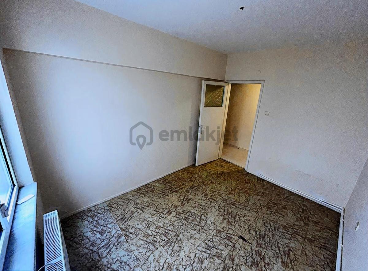 Akçay Köşemden Deniz E 70 Mt Çamlıyolda 2+1 Bahçe Katı - 9