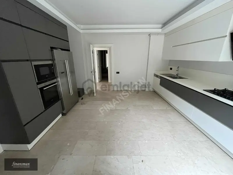 Elit Ve Butik Sitede_ Müstakil Havuzlu_ Asansörlü_trıplex Villa - 18