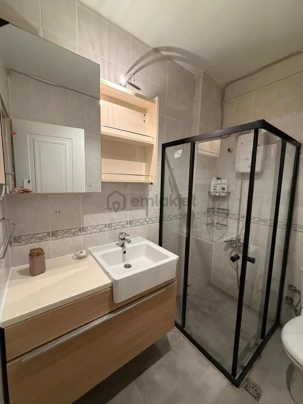 Mezitli Soli Sitesi Eşyalı Kiralık 1 + 1 - 19