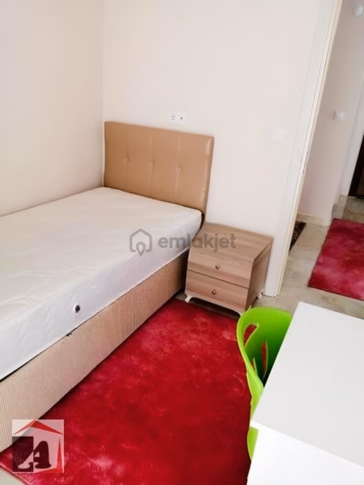 Kiralık 2+1 Apart - 10