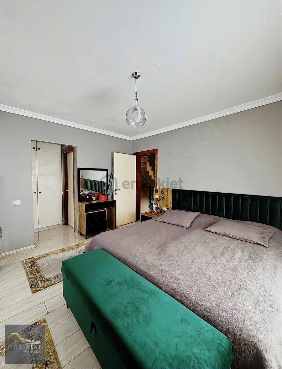 Satılık Villa Site İçersinde Müstakil Bahçeli - 23