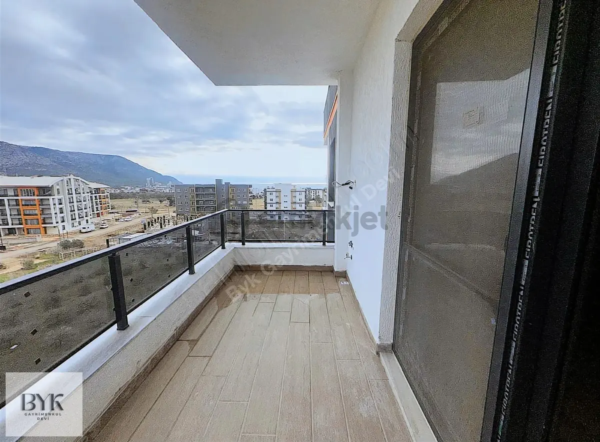 Byk' Den Lüks 1+1 / Orta Kat / Yeşilovacık - 4
