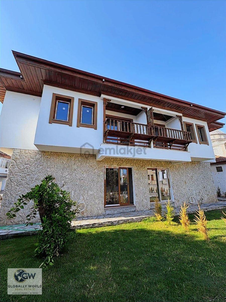 Gökova Merkezde Havuzlu Kiralık Villa - 3