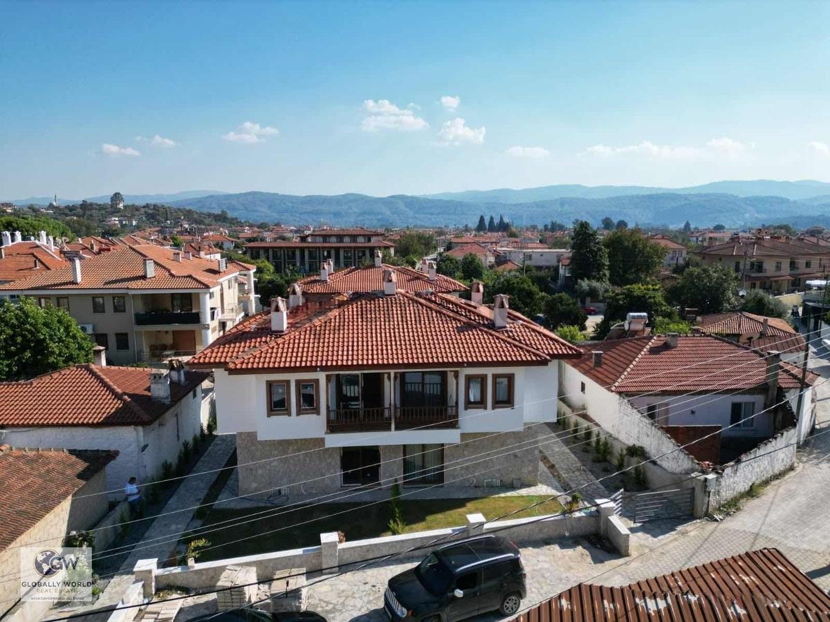 Gökova Merkezde Havuzlu Kiralık Villa - 13
