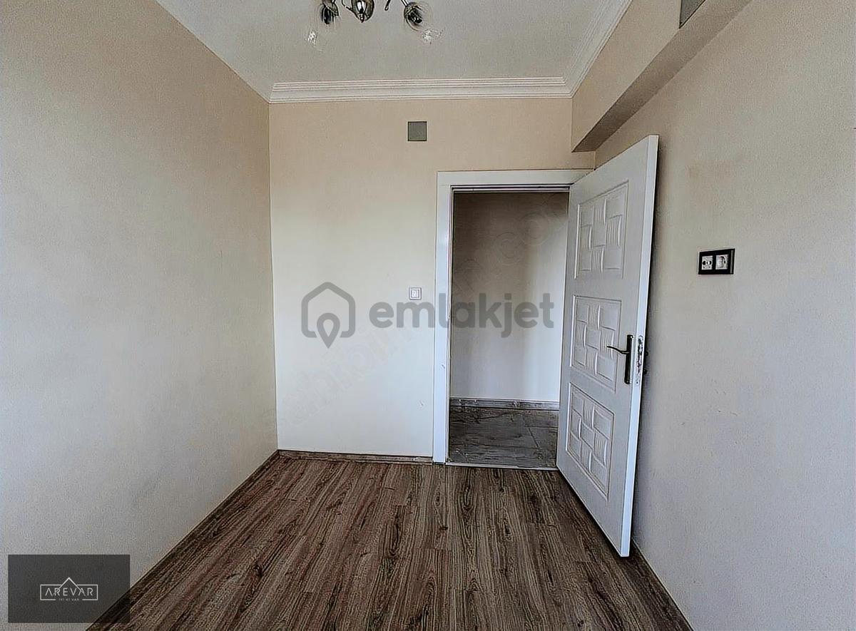 Arevar Dan Oğuzelinde Satılık 3+1 Daire - 16