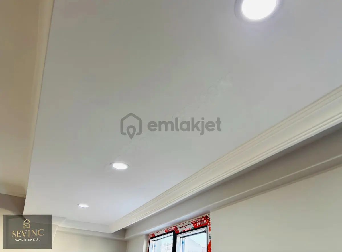 Sevinç'ten Otoparklı Çift Cephe Açık Mutfak 2+1 Satılık Daire - 19