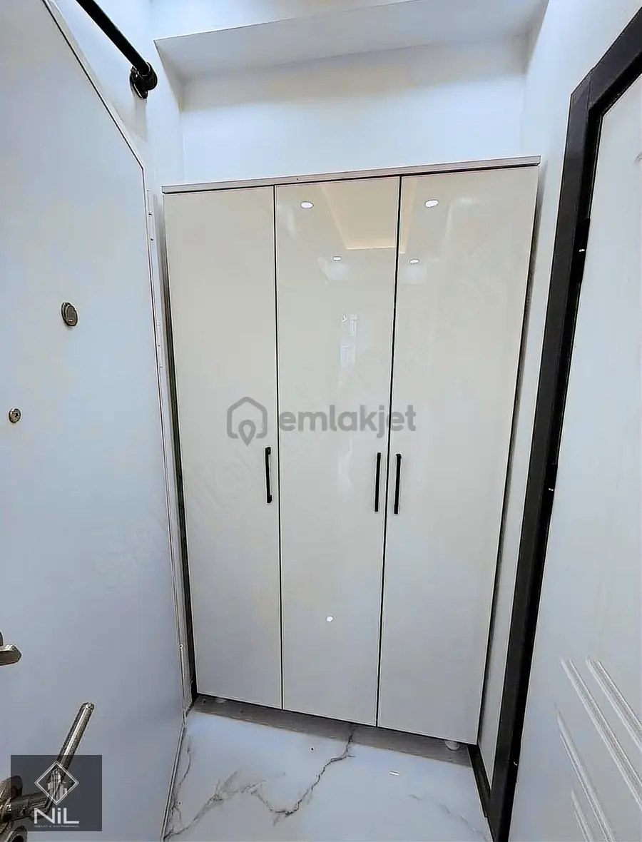 Balkonlu 1+1 Lüks Yüksek Giriş Sıfır Kullanışlı Ferah Daire - 18