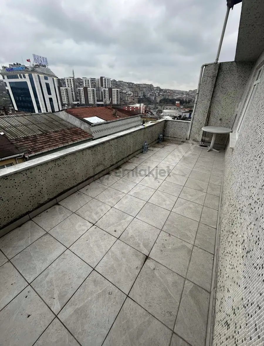 Şahin İnşaat..2+1..teraslı..120m2..ferah - 13