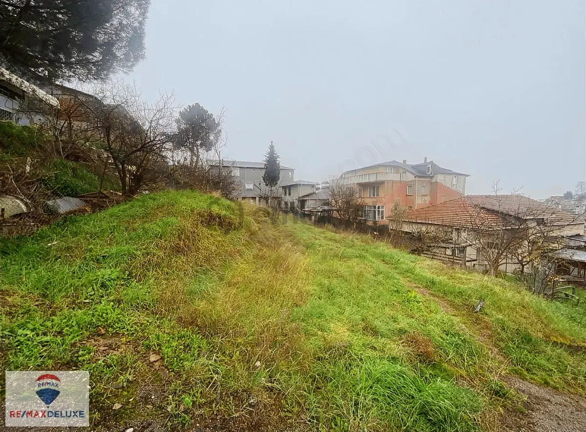 Turgut Mahallesinde Satılık 402 M2 Konut Arsası