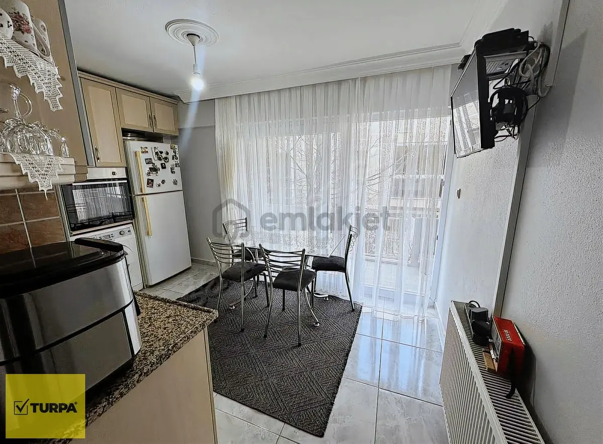 Turpa Balçovadan Merkezi Ara Kat 2+1 Satılık Daire - 3