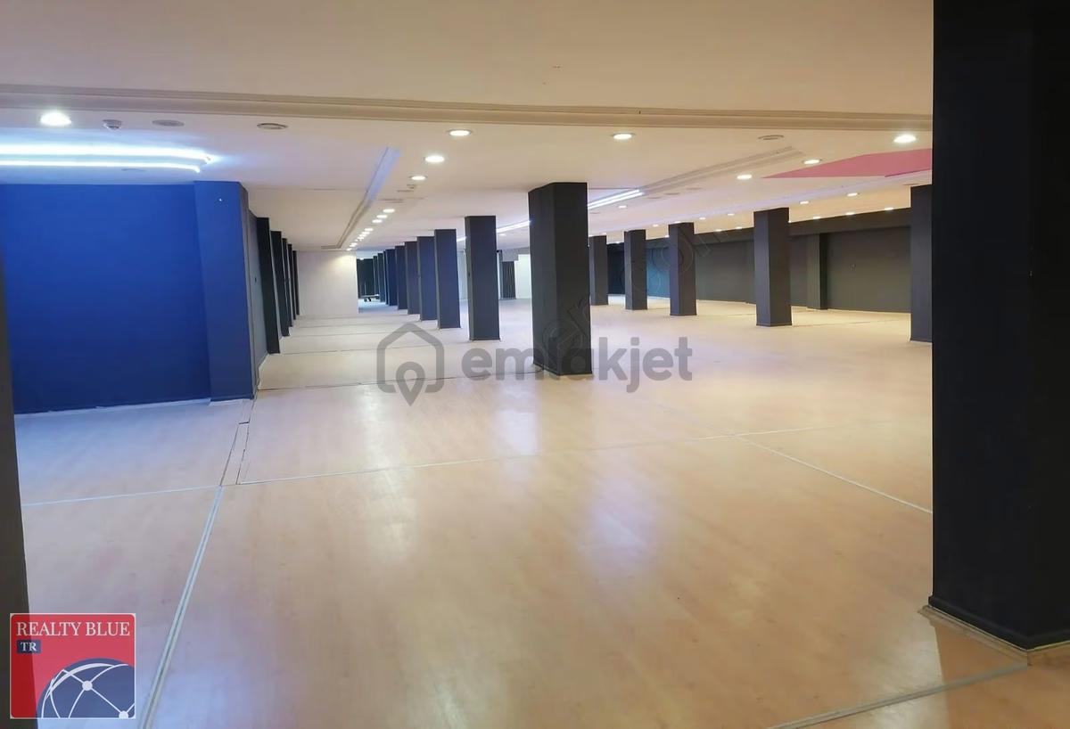 Sultanbeyli Fatih Bulvarında 2000 M2 Kiralık Depo - 21