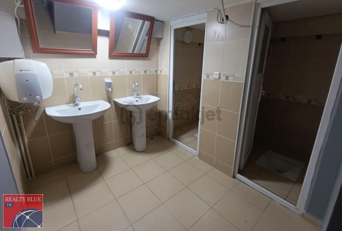 Sultanbeyli Fatih Bulvarında 2000 M2 Kiralık Depo - 13
