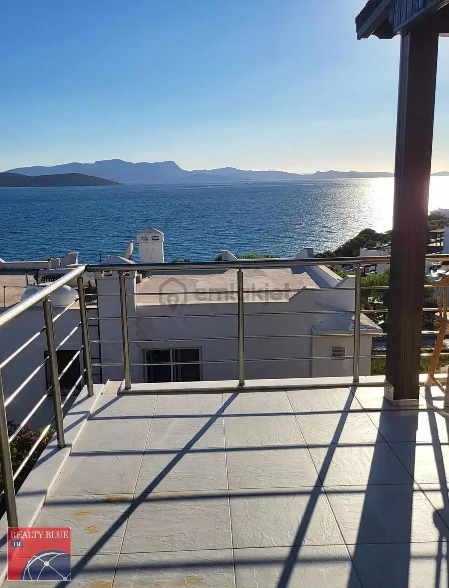 Bodrum Feza Sahil Sitesinde Çift Koya Sahip - 14