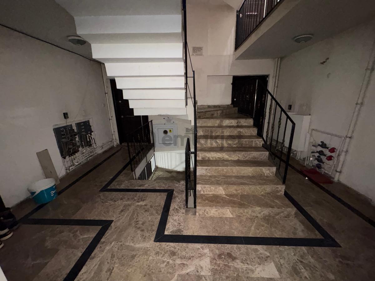 Marmara'dan Ayşekadın Ana Cadde 1+1 Satılık Daire - 11