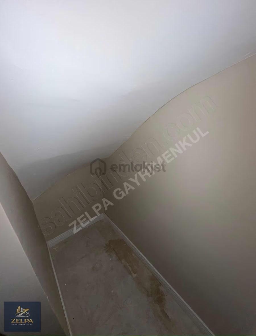 Baharyakada Geniş Metrekareli Acil Satılık 4+1 Daire - 26