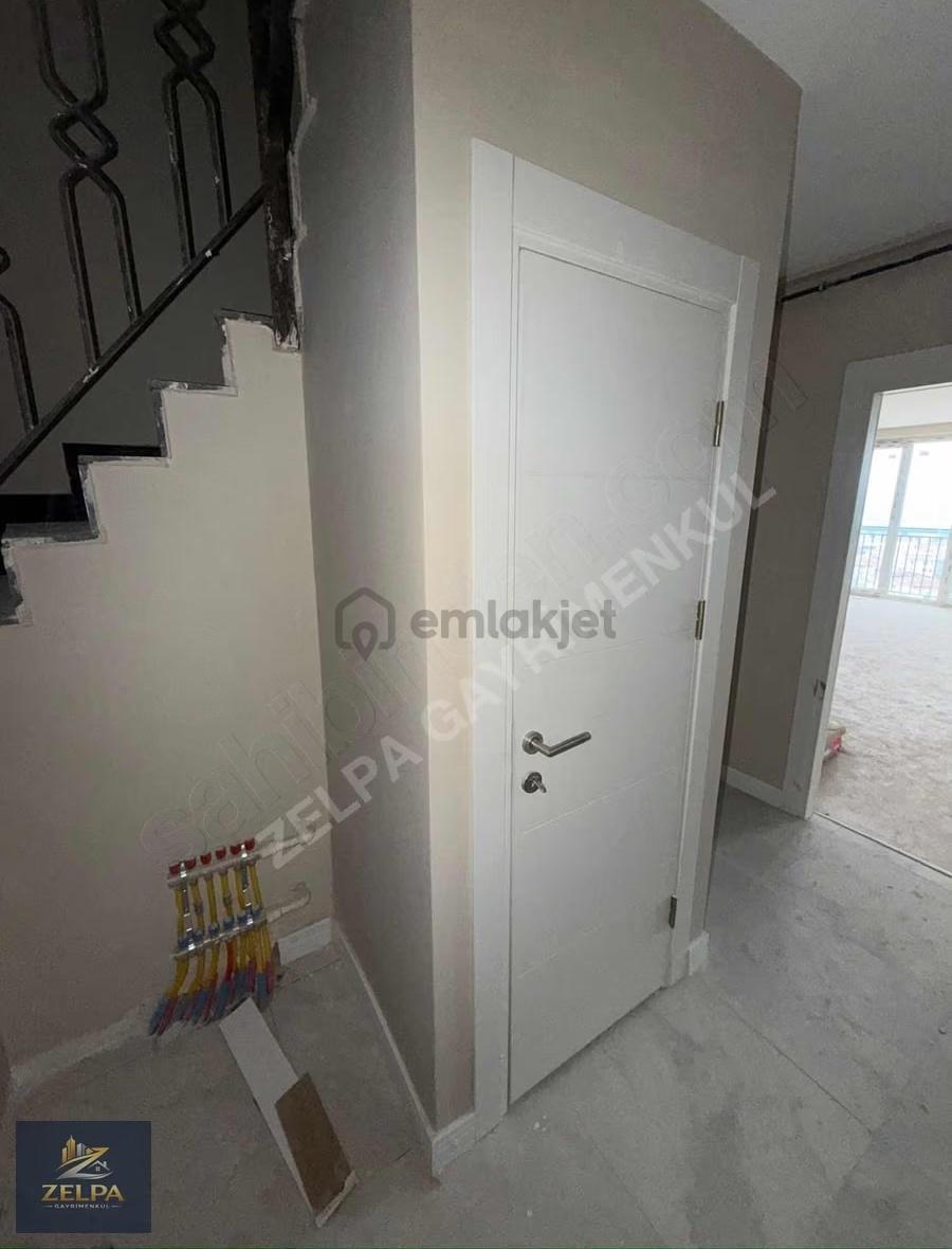Baharyakada Geniş Metrekareli Acil Satılık 4+1 Daire - 21