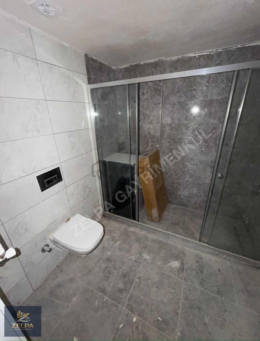Baharyakada Geniş Metrekareli Acil Satılık 4+1 Daire - 3