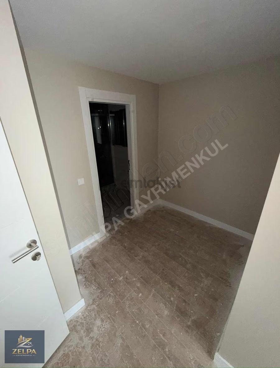 Baharyakada Geniş Metrekareli Acil Satılık 4+1 Daire - 35