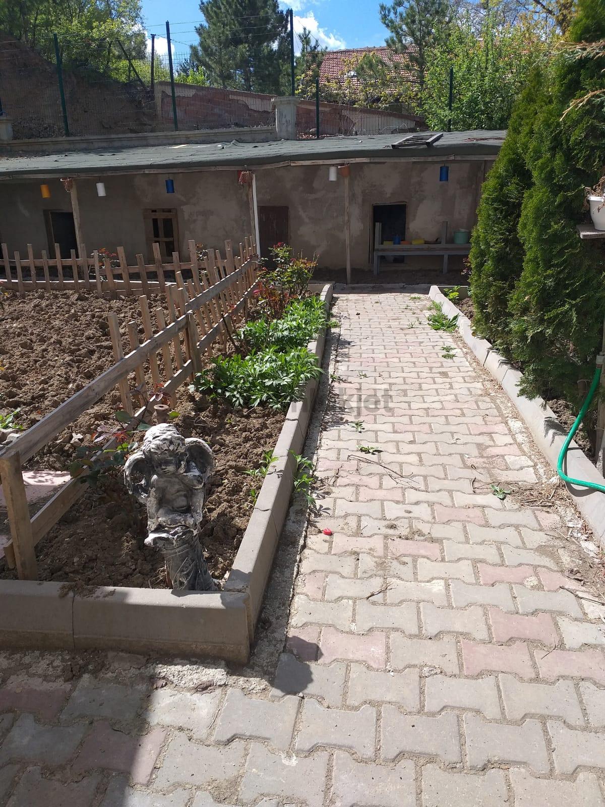 Her İşe Uygun Komple Satılık Ticari Bina - 34