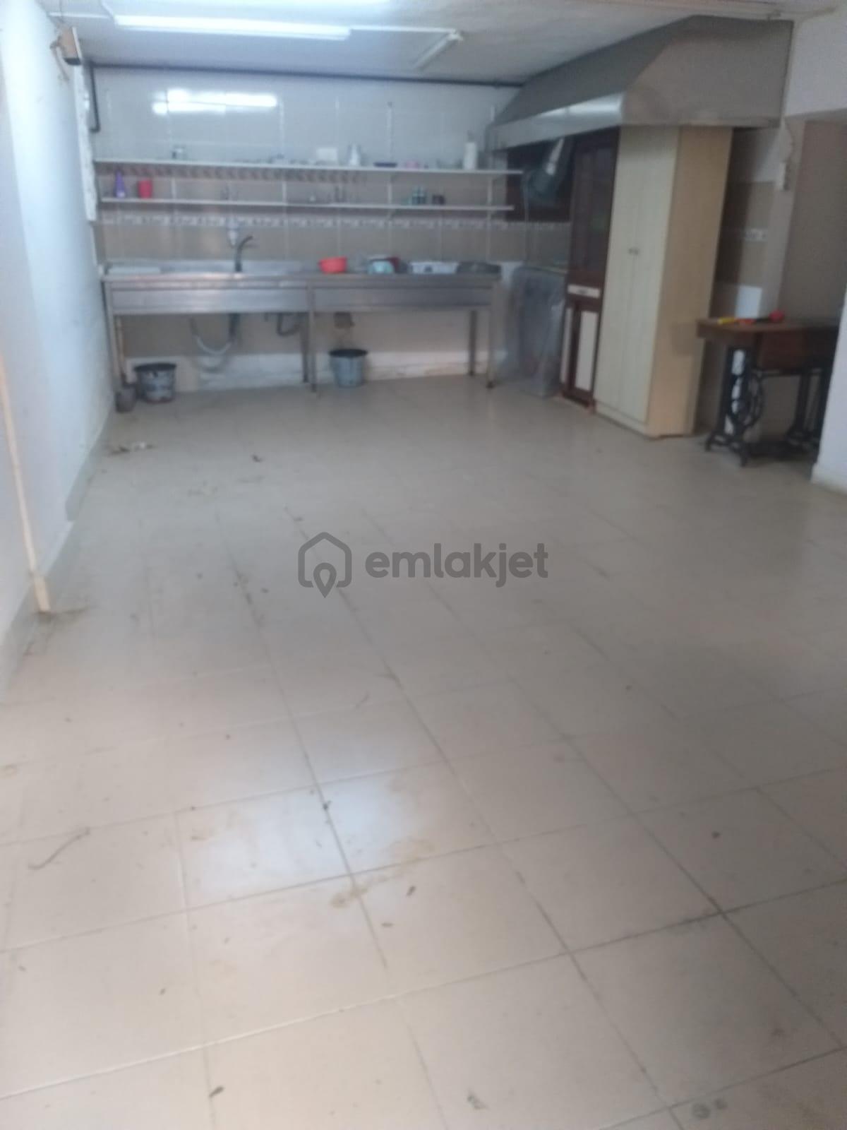 Her İşe Uygun Komple Satılık Ticari Bina - 10