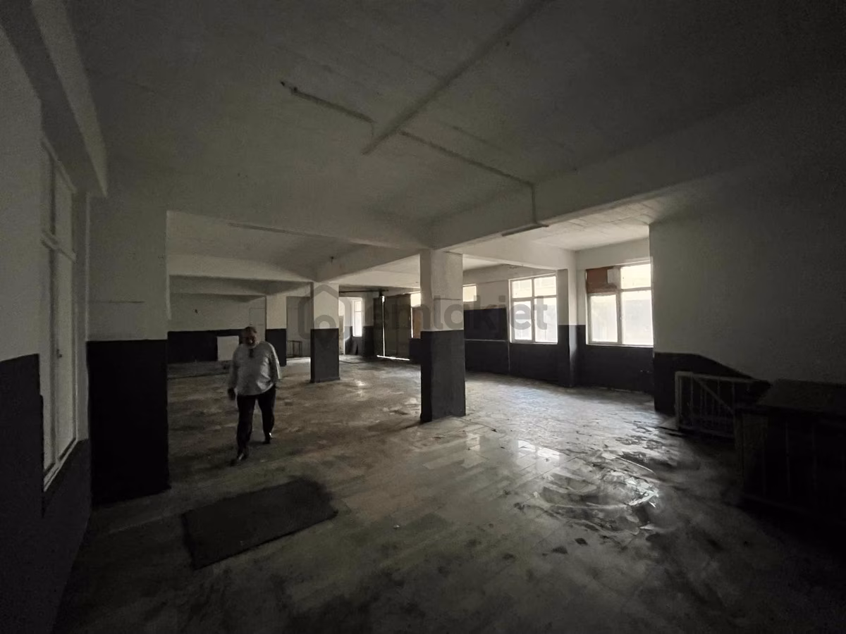 İkitelli Org Bölgesinde 600m2 Tır Kamyon Yaklaşır - 2
