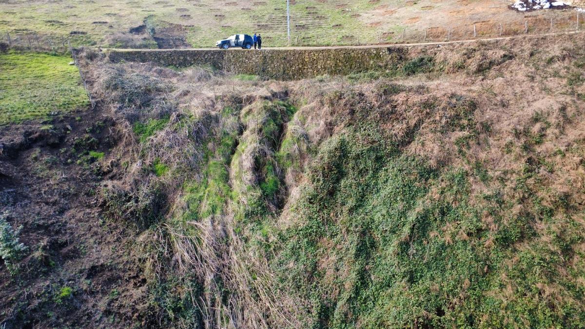 Trabzon Araklı'da Satılık Arazi - 25