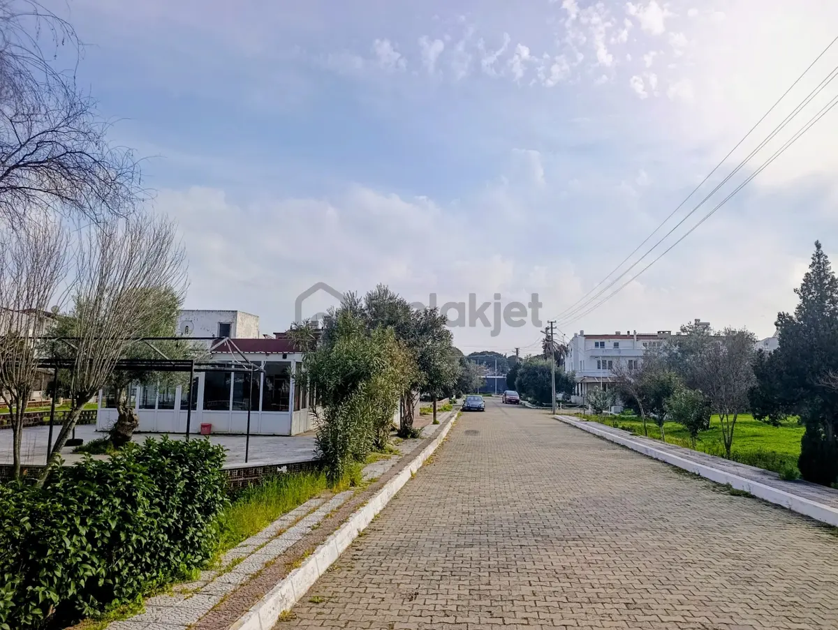 Güre’de Denize 100 Metre Mesafede Tripleks 5+1 Villa - 16